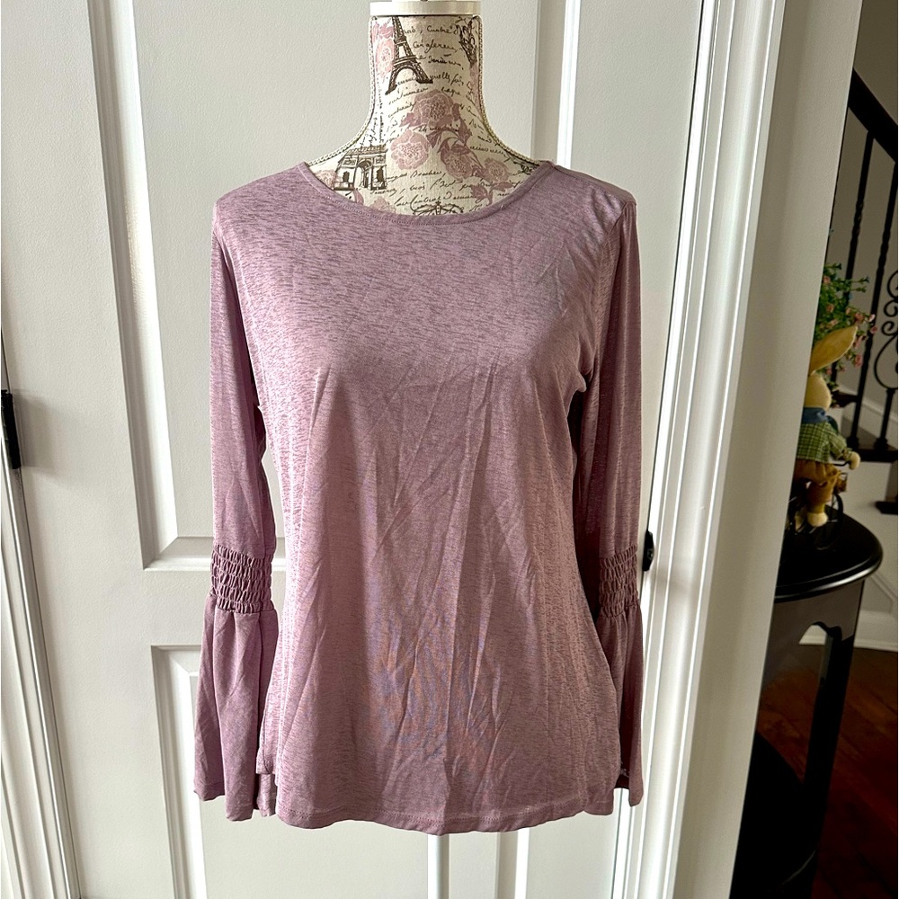 Mauve color top